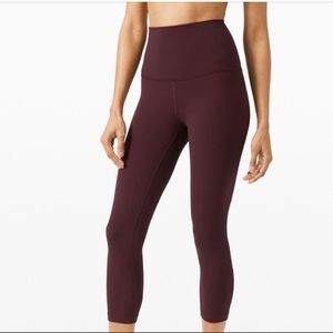 Lululemon align crops